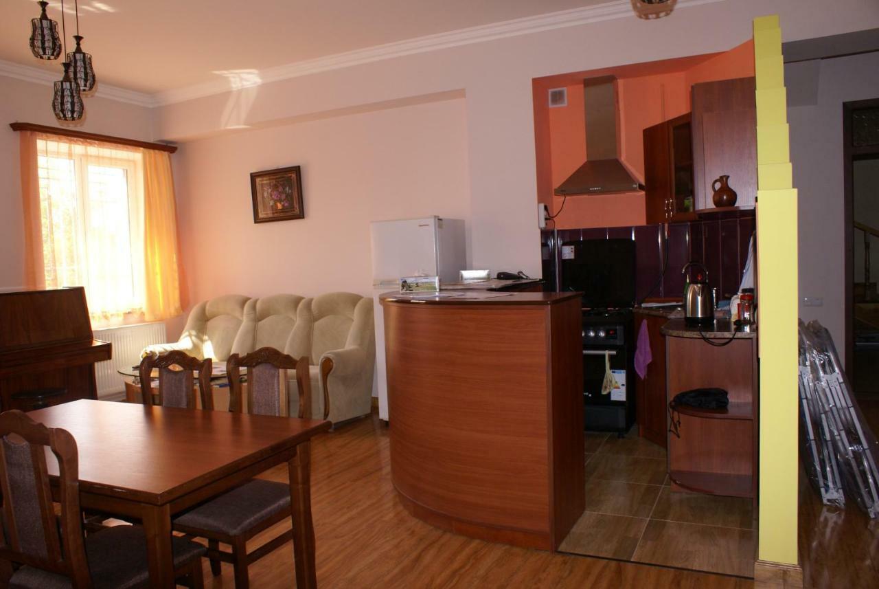 Sisian Karin'S B&B المظهر الخارجي الصورة